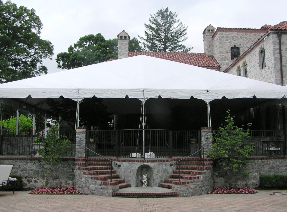 Navi 50 patio 3
